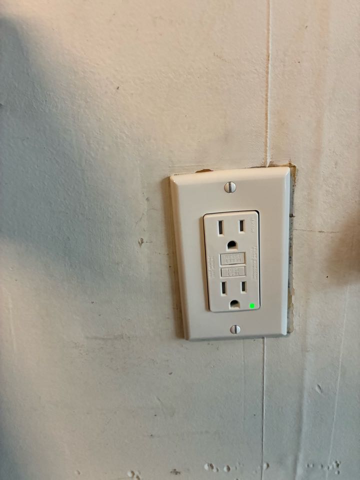 Installed one GFCI receptacle in Annapolis, MD