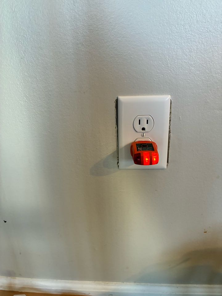 Installed duplex receptacle in Ellicott City, MD