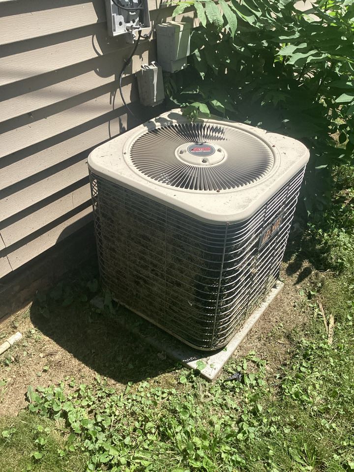 AC tune up. AC, Furnace and water heater replacement recommendation. Racine, Wisconsin.