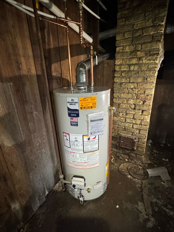 Water heater 