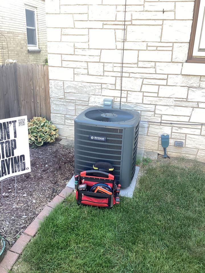 AC tune up. Goodman system, Milwaukee Wisconsin.