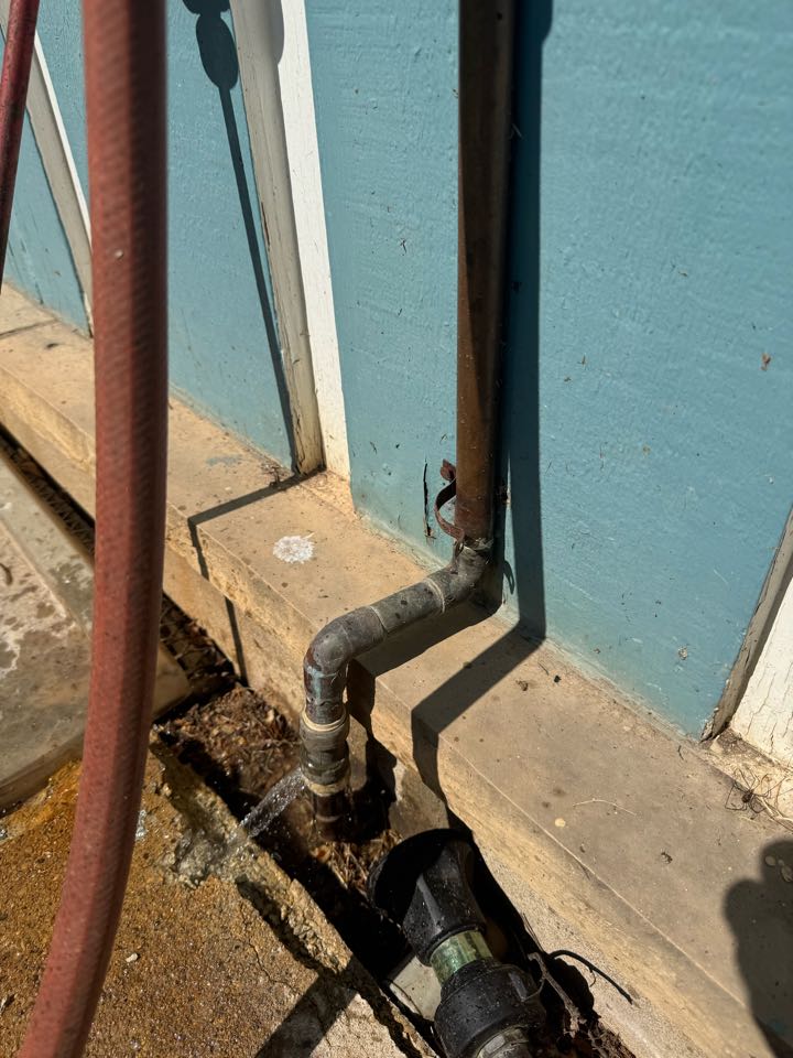 Water heater relight and broken sharkbite outside on a hose bib line.