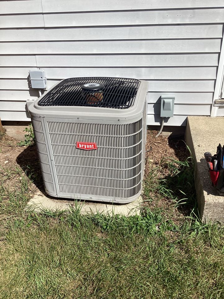 AC tune up. Bryan system. Brookfield Wisconsin.