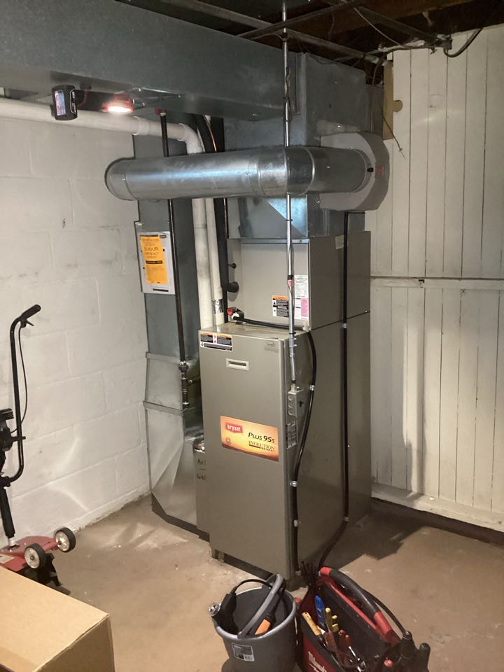 Furnace and boiler tune ups. Milwaukee Wisconsin. Furnace and boiler tune ups. Milwaukee Wisconsin.