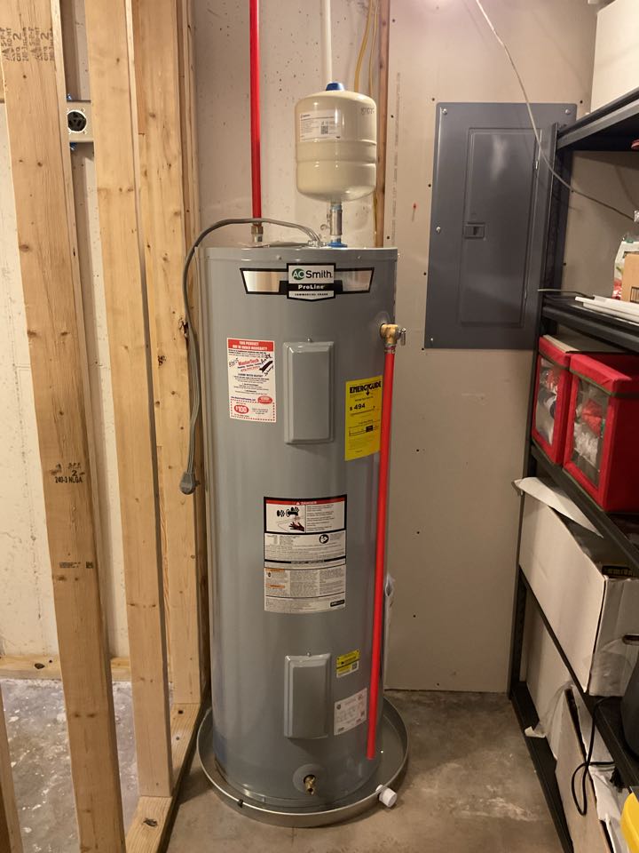 Installed electric water heater in Auxvasse, MO