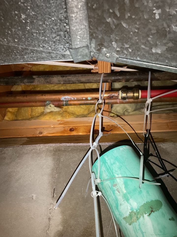 Water leak In basement in rocheport Missouri 