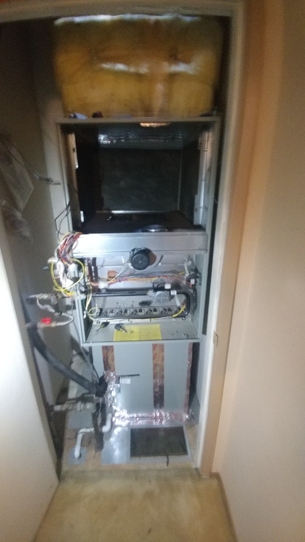 Sacramento, CA - I'm working on a 13 yrs. Old American Standard gas furnace unit located in Sacramento, Ca Sacramento, CA - I'm working on a 13 yrs. Old American Standard gas furnace unit located in Sacramento, Ca