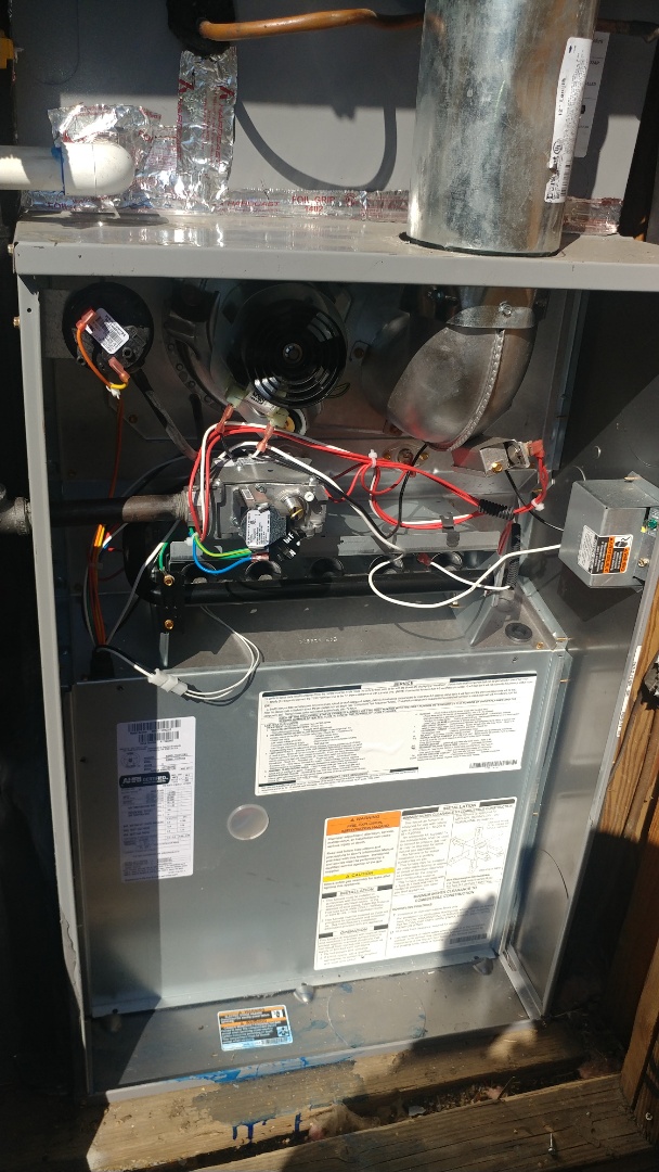 Folsom, CA - I'm working on a 2 months old Gas Furnace unit located in El Dorado Hills, Ca Folsom, CA - I'm working on a 2 months old Gas Furnace unit located in El Dorado Hills, Ca