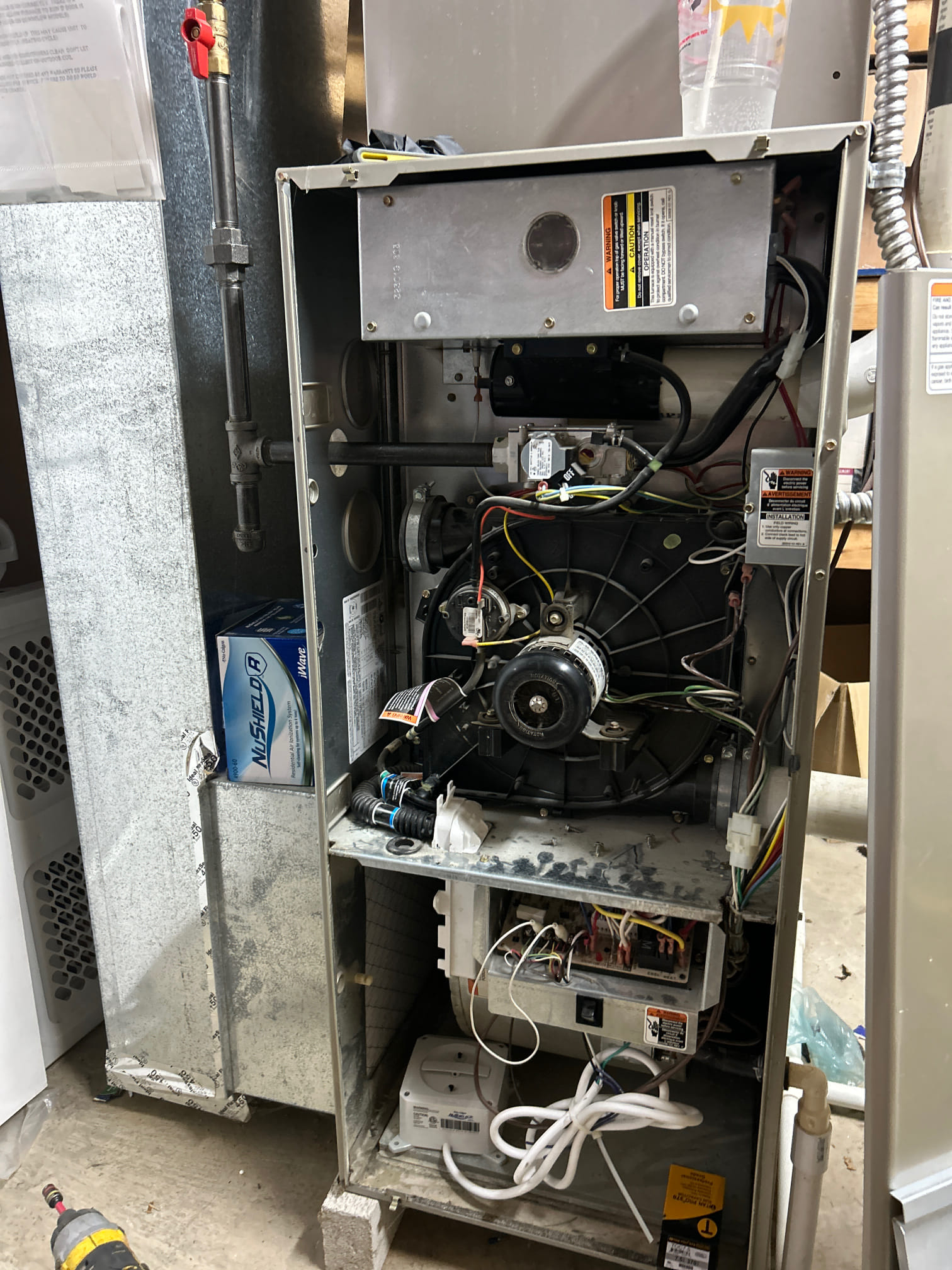 I was called to a home to repair a POF blower motor and clean the indoor coil. Upon arrival, I found that the blower motor was not working properly and the indoor coil was dirty. I removed the old motor and installed a new one, then cleaned the coil with a specialized cleaning solution. After completing the repairs, I tested the system to ensure it was working properly. The customer was very satisfied with the work and thanked me for my help.