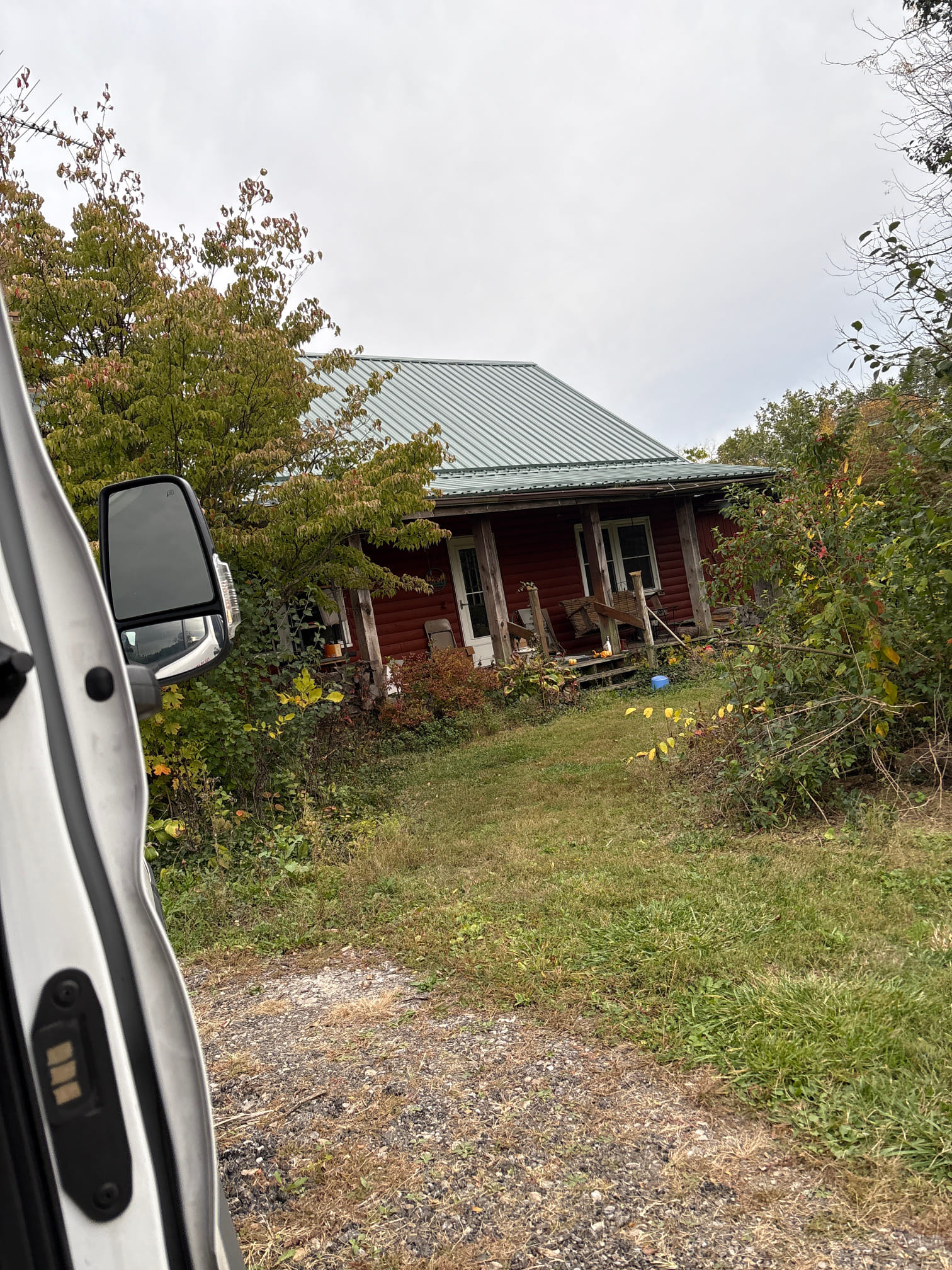 I arrived at the customer's home and ran the air conditioning and heat pump unit. I checked the unit's electrical connections, cleaned the air filters, and performed a diagnostic test. The unit was working properly, and the customer was satisfied with the service.
