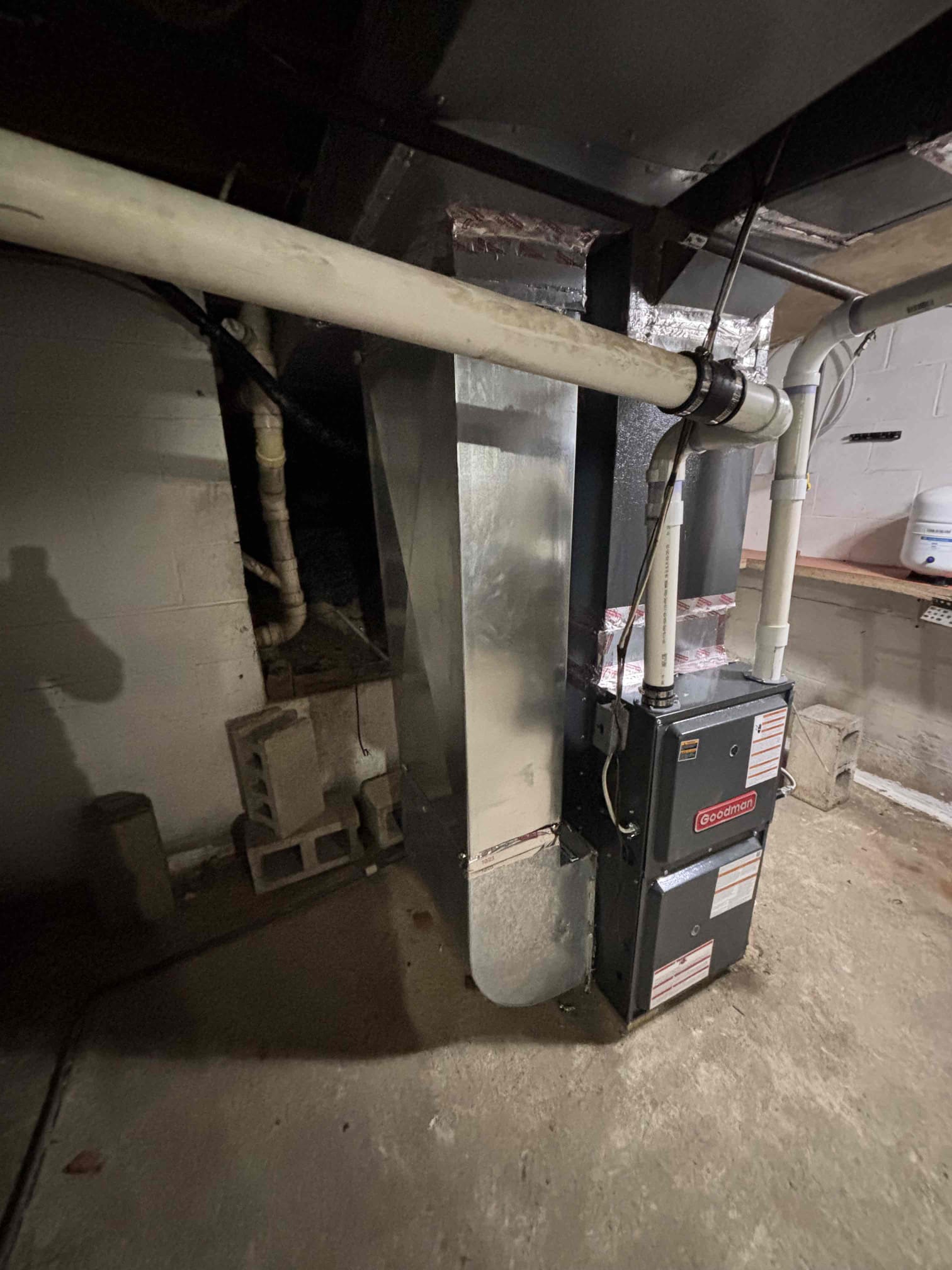 I was working as a customer service representative for a heating and air conditioning company. A customer called in and said that he had paid half of his bill using ACH. I asked him for his account number and the date of the payment. I then went into the system and found the payment. I verified that the payment was made using ACH and that the payment amount was correct. I then informed the customer that the payment had been received and that the remaining balance would be due on the next billing cycle. The customer thanked me for my help and said that he was happy with the service he received from our company.