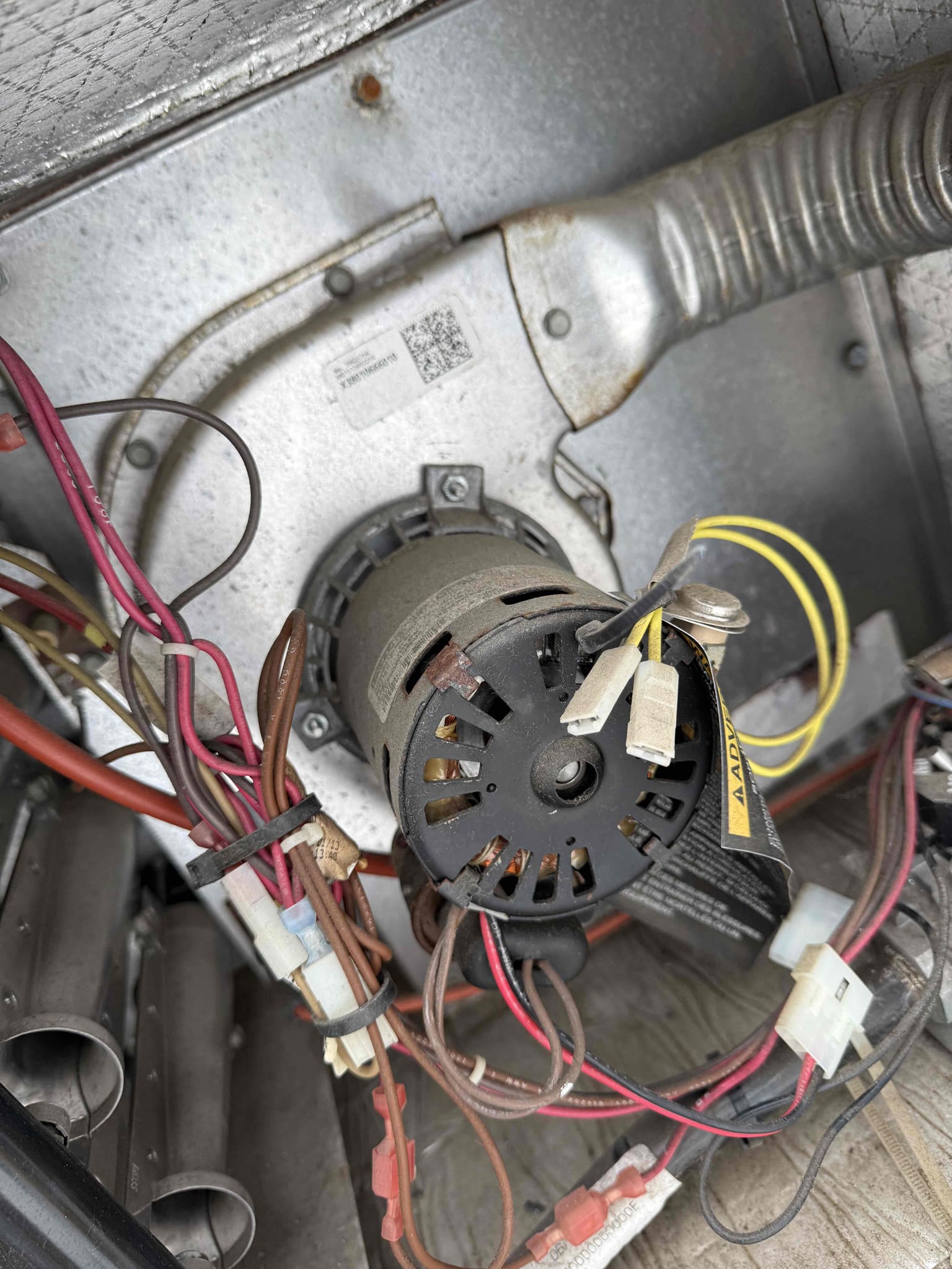 This is a job estimate for replacing an induction motor in a lower office unit. The parts are in stock and ready for installation the next day. If you would like to proceed with the installation, please accept the estimate and we will schedule it for you. Thank you for your business.