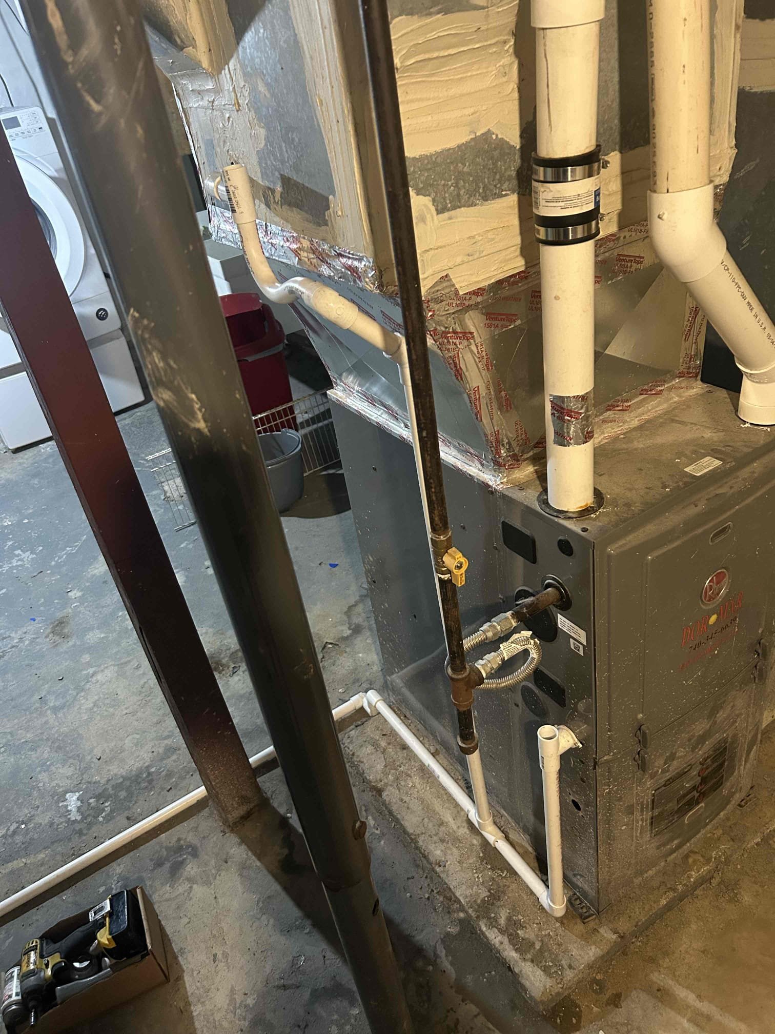 I am a highly skilled and experienced home service professional. I recently completed a job for a client who had a clogged drain. I returned to their apartment the next day to re-run the drain and found that the blockage was caused by a buildup of grease and hair. I used a powerful drain cleaner to clear the drain, and the client was very satisfied with the results. I also provided them with some tips on how to prevent future blockages, such as regularly cleaning their drains and using drain screens. Overall, it was a successful job, and the client was very happy with the results.