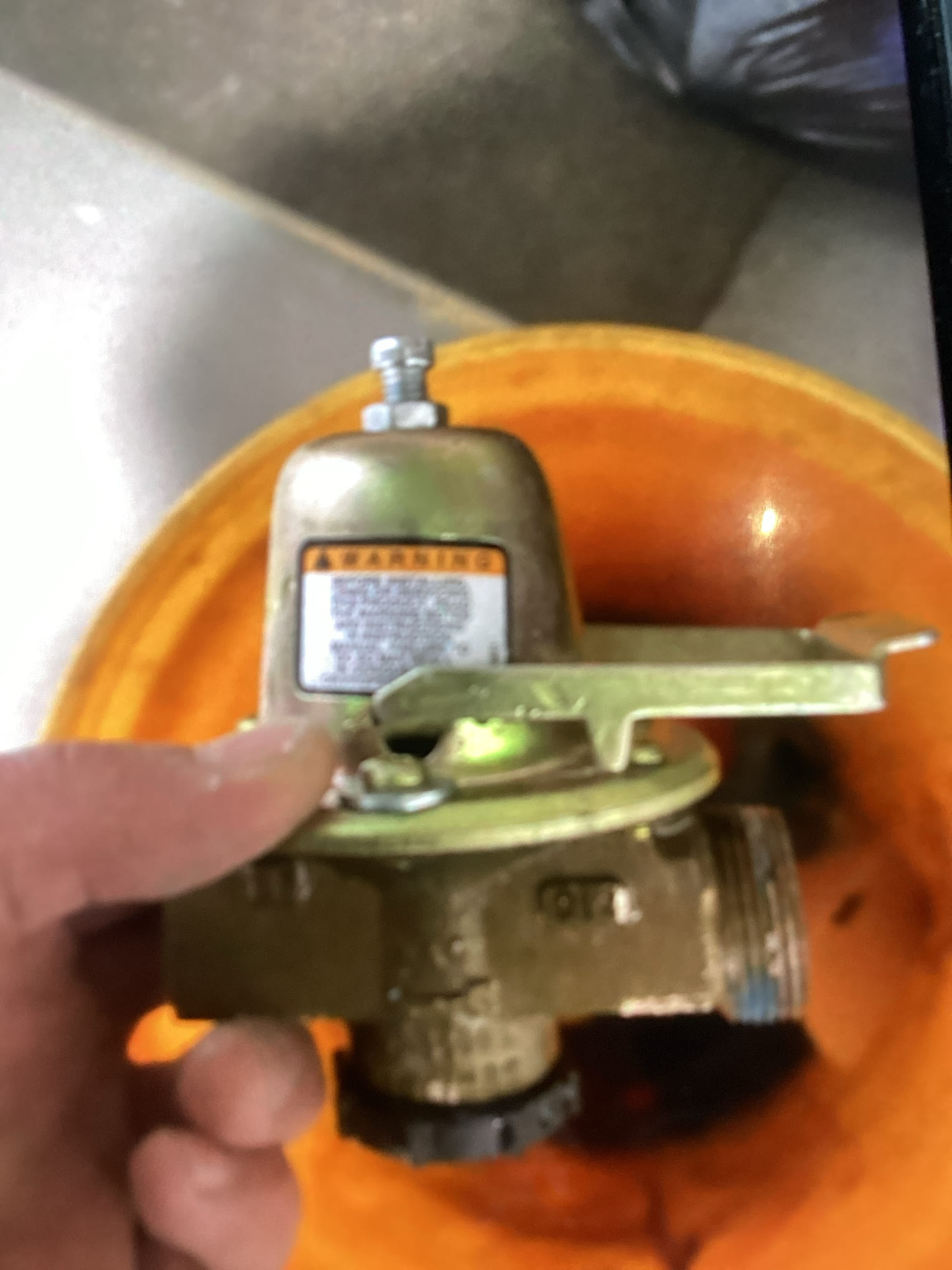 I was called to a home to replace a faulty bleeders and reducing valve boiler. After arriving, I found that the boiler was heating and running smoothly. I replaced the faulty parts and tested the boiler to ensure it was working properly. The customer was happy with the service and thanked me for my help.