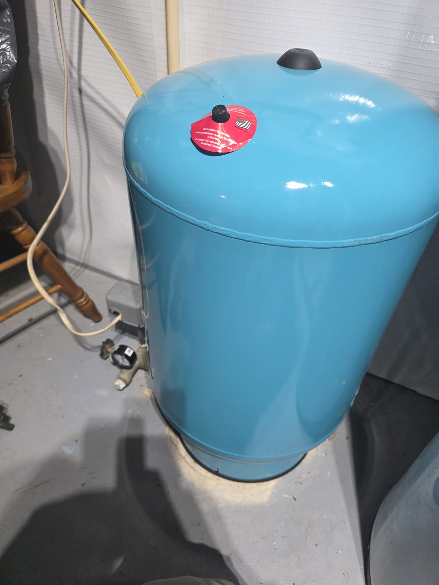 I am a highly skilled home service professional who specializes in plumbing maintenance. I recently completed a plumbing maintenance job for a client in a residential area. The job involved replacing a leaky faucet, repairing a broken pipe, and installing a new garbage disposal.

The client was very pleased with the work I performed and expressed how impressed they were with my professionalism and attention to detail. I took the time to explain the work I was doing and answer any questions the client had. I also made sure to clean up the work area thoroughly before leaving.

Overall, it was a successful plumbing maintenance job that left the client happy and satisfied with the results. I am proud of the work I performed and look forward to completing more jobs in the future.