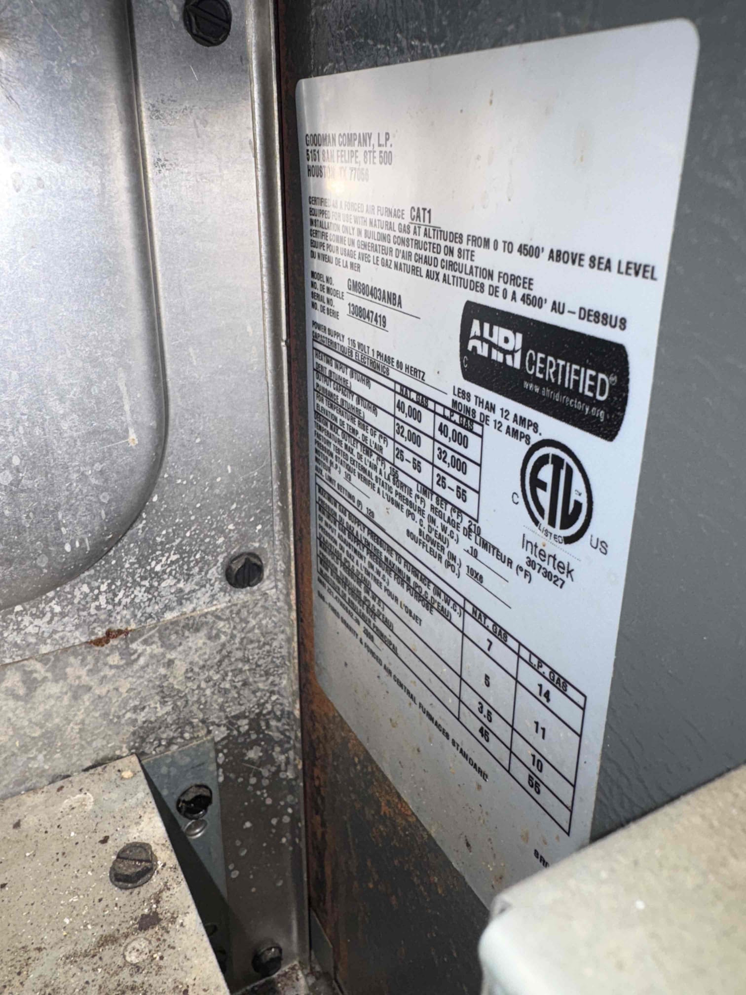 I arrived at the customer's home to find a gas valve with a voltage of 25v but no gas coming out. The customer stated that she would get a plumber out to replace the valve.