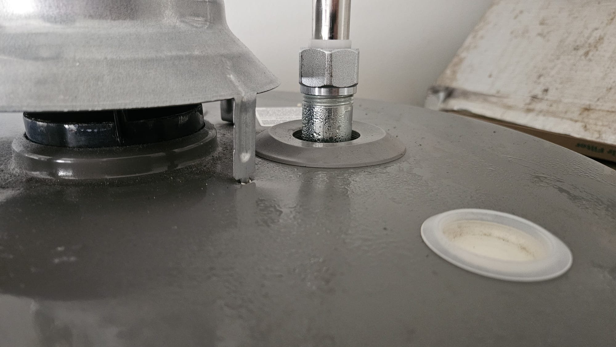 I was called to a home to address a complaint from a homeowner regarding her thermostat. Upon arrival, I found that the homeowner was not using the thermostat correctly. I went over the thermostat with her and made sure she could set it. I also noticed that the return air duct was not properly installed, so I scheduled an installer to return to the home to rework the duct.