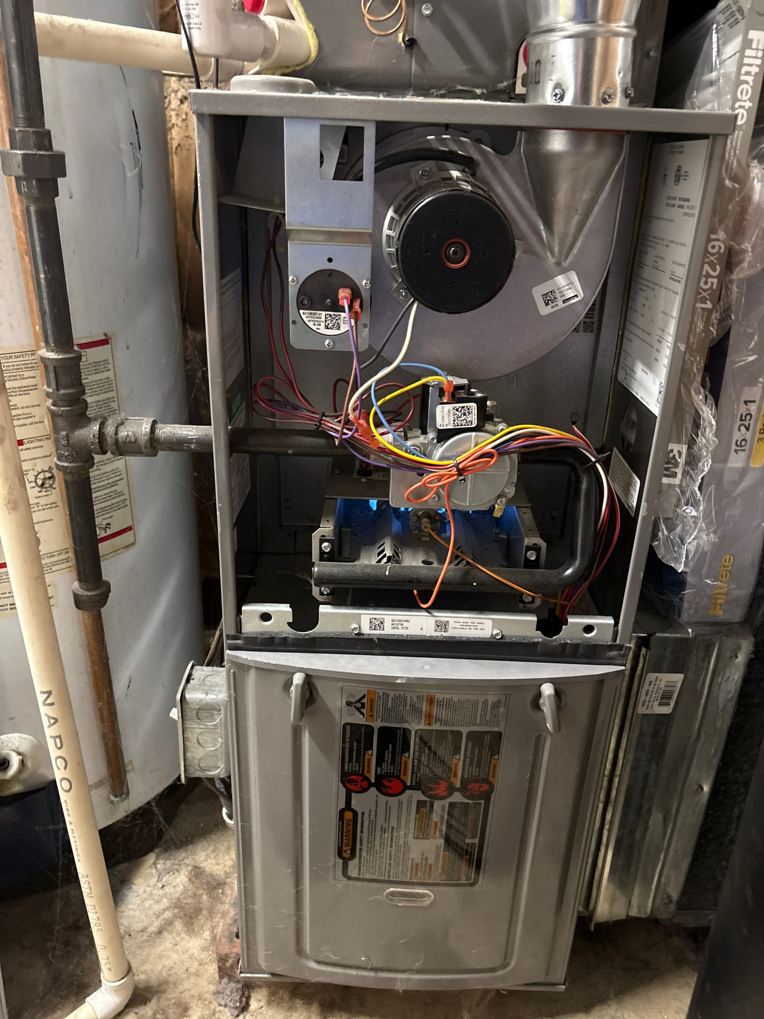 I arrived at the customer's house and checked the power supply to the unit. The power supply was 120 V, which was within the acceptable range. I then checked the power supply coming out of the transformer and found that it was 24 V, which was also within the acceptable range. I checked the Preston door switch and found that it was working properly. I then ran the unit and the heat, and the unit was working properly. I watched the unit run for 20 minutes to ensure that it was operating correctly. I also checked the unit's performance and found that it was operating as expected.