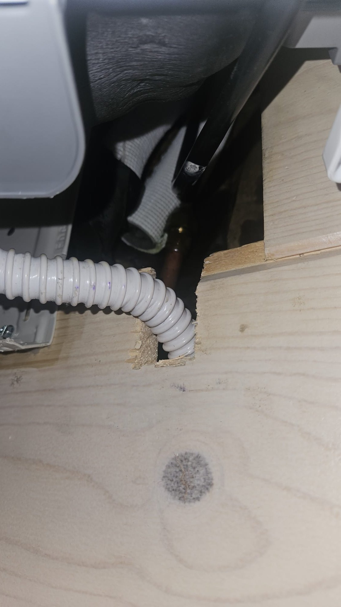 I am a skilled professional that works for a Dor-Mar Heating & Air Conditioning company. I recently completed a job at a residence in the city of [City Name]. The system was low on charge, so I returned with two technicians to perform a leak search on all five head units.

During the search, we discovered two leaks. One was located in the downstairs bedroom and the other in the upstairs bedroom. To address the leaks, we had to pull the head units and re-flare the connections. After completing the repairs, we performed a pressure test on the system and recharged it. All five units are now working great.

I am proud to have been able to provide quality service to my customers and ensure that their heating and cooling systems are operating at peak performance.