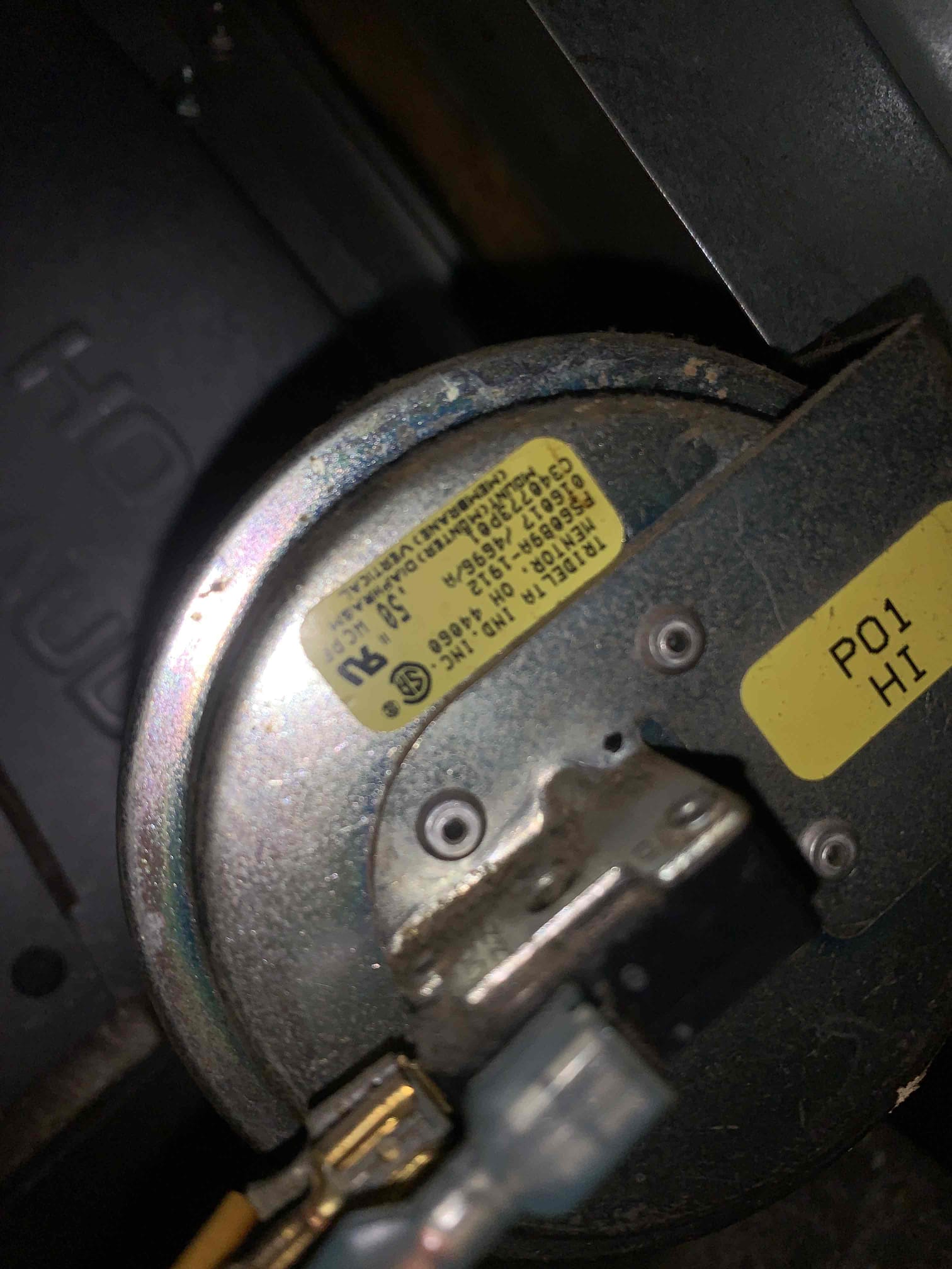 I am a highly skilled and experienced home service professional. I recently completed a job for a client who needed a new unit installed in their home. I provided an estimate for the project, which included a detailed breakdown of the work that would be done. I also provided a timeline for the project and answered any questions the client had. I was able to complete the project on time and within budget, and the client was very satisfied with the results.