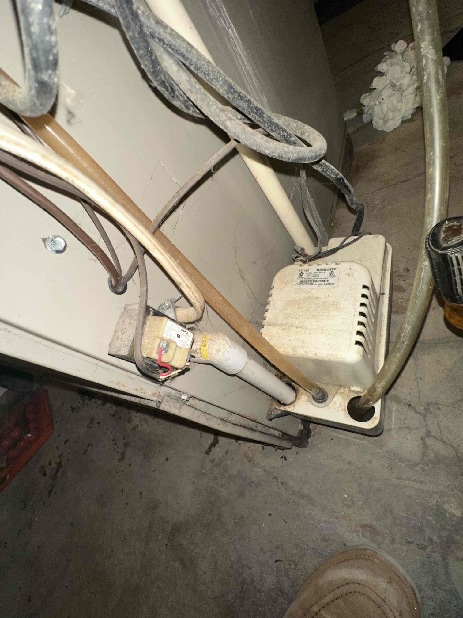 I am a highly skilled home service professional who specializes in HVAC systems. I recently completed a job at a residential home where the furnace was not working properly. Upon inspection, I found that the furnace was running okay, but the thermostat was not working. I replaced the thermostat and tested the furnace to ensure it was running properly. The homeowner was very satisfied with the work I performed and expressed gratitude for my expertise.