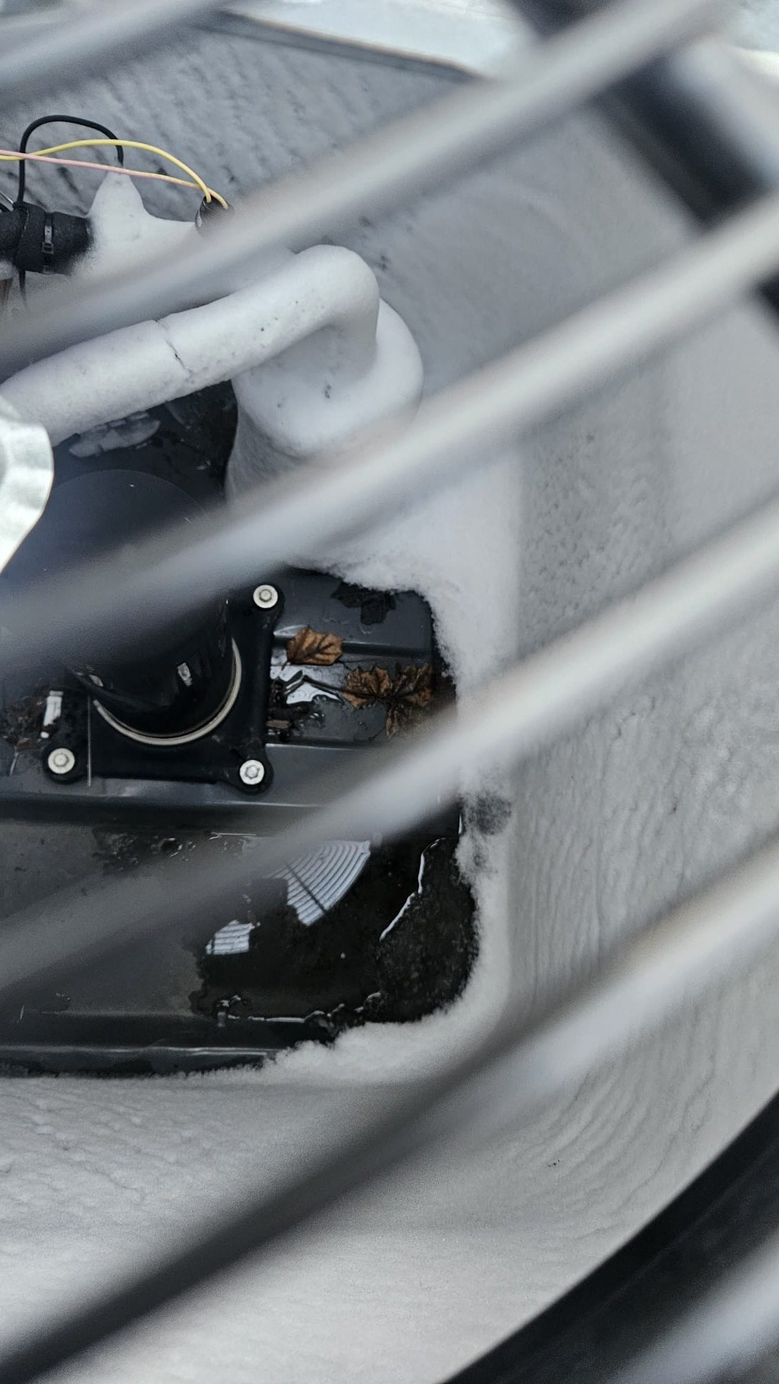 Found the reversing valve plug disconnected which prevented the system from going into the defrost the cycle. System should be fully thawed out tomorrow and ready to use.