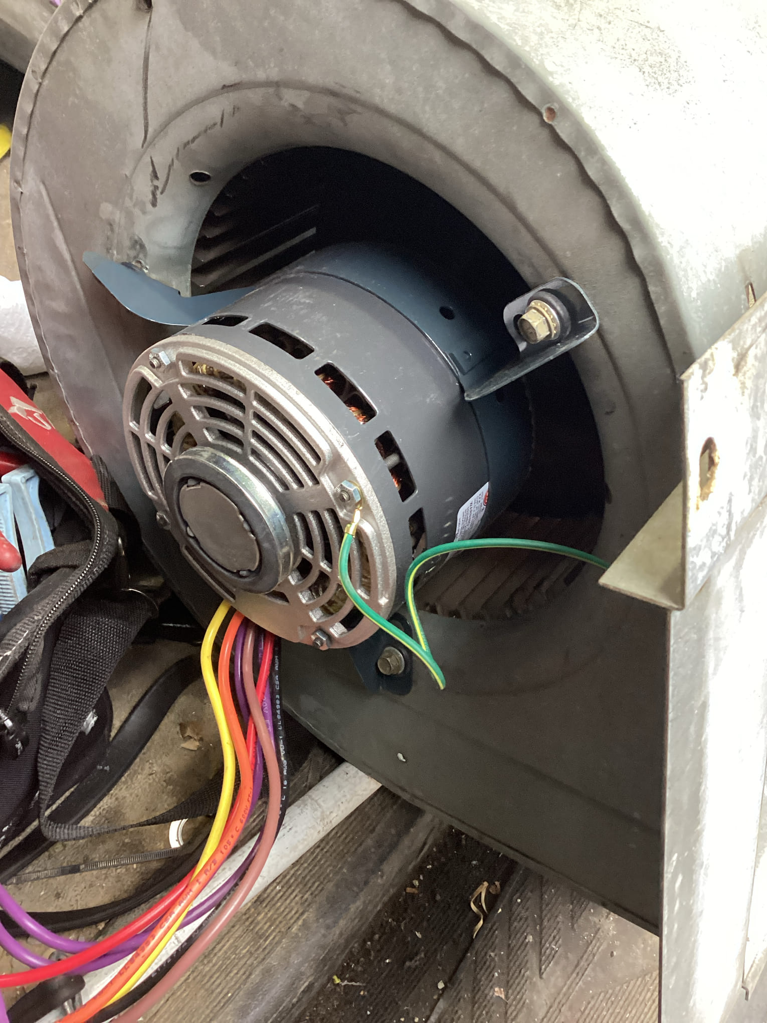 this is a estimate to replace blower motor, start capacitor and install a new filter. Parts are 1-2 days out and available for install. If you would like to have this done please accept the estimate and we will get this scheduled. Thanks Ron
Installed blower motor 10/370 cap and filter 20x25x1