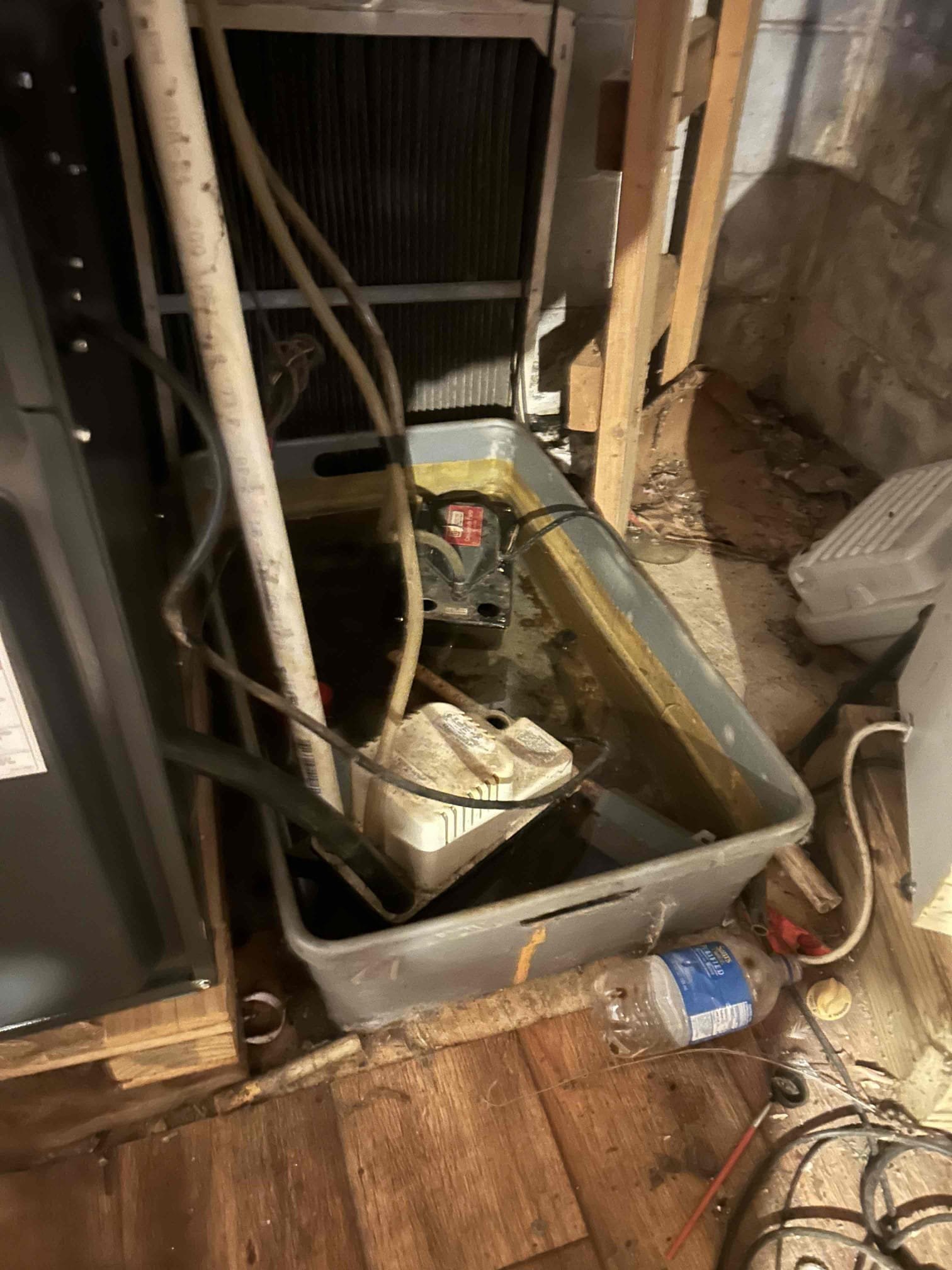 Unit working upon arrival with no codes: Checked potential pressure & limit issues. Let run for 20 after taking out a dirty filter. Customer will call back if it goes down again 