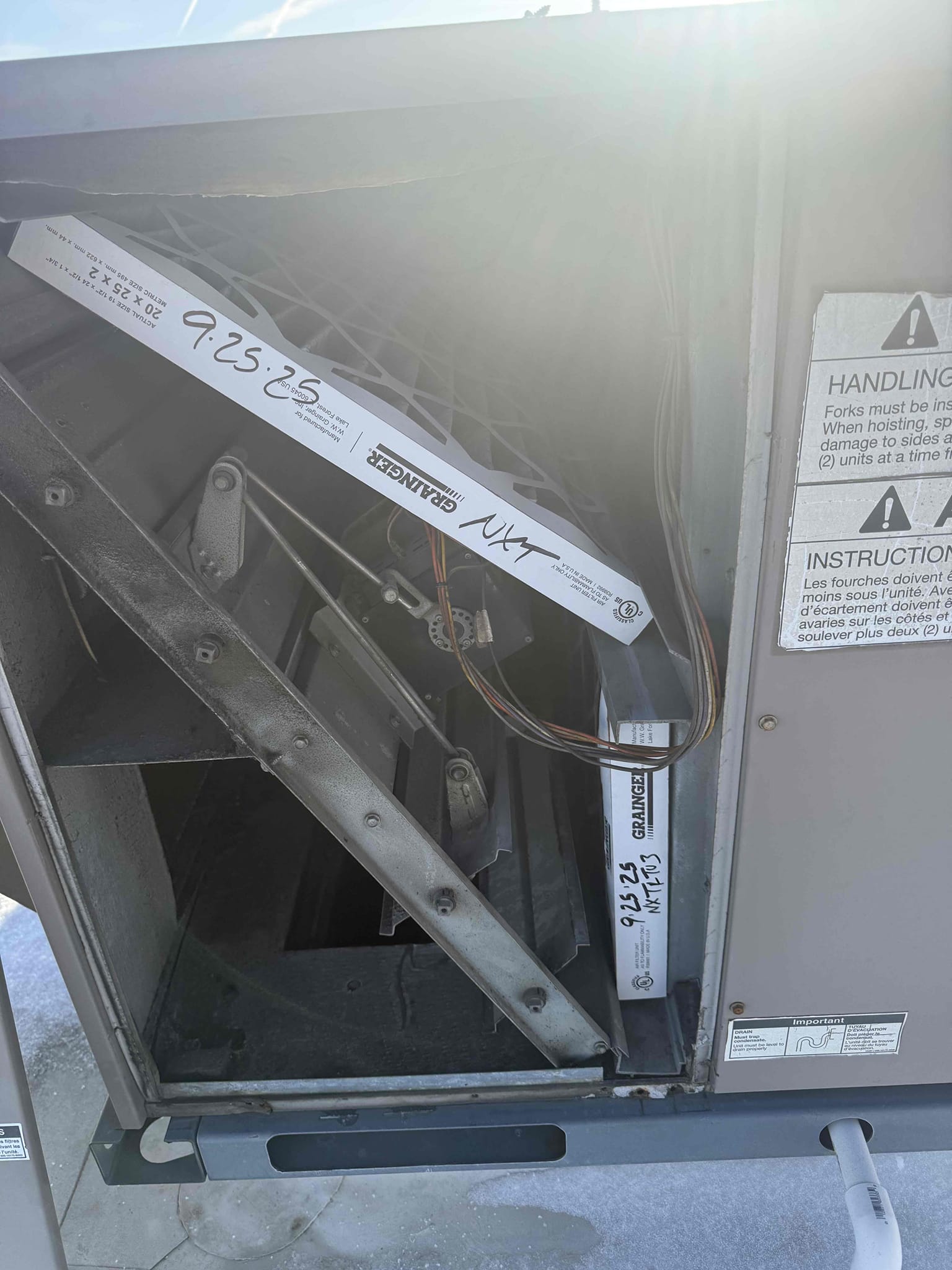 UPON ARRIVAL UNIT IS WORKING AS IT SHOULD. STORE MANAGER RESET UNIT AND IT STARTED WORKING. WENT THROUGH SYSTEM AND VERIFIED OPERATIONS JOB COMPLETE.