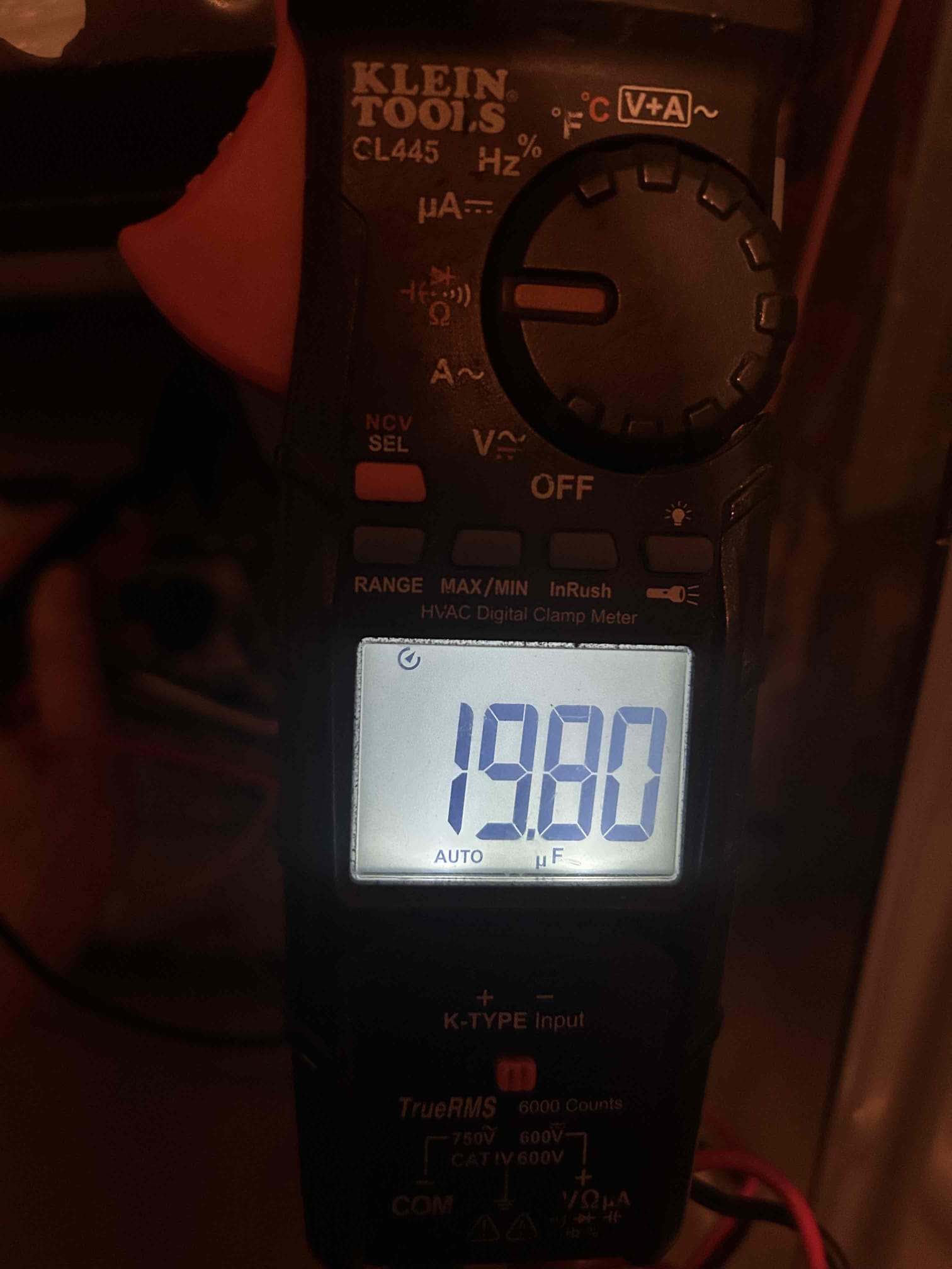 Furnace maintenance: sold duct cleaning 