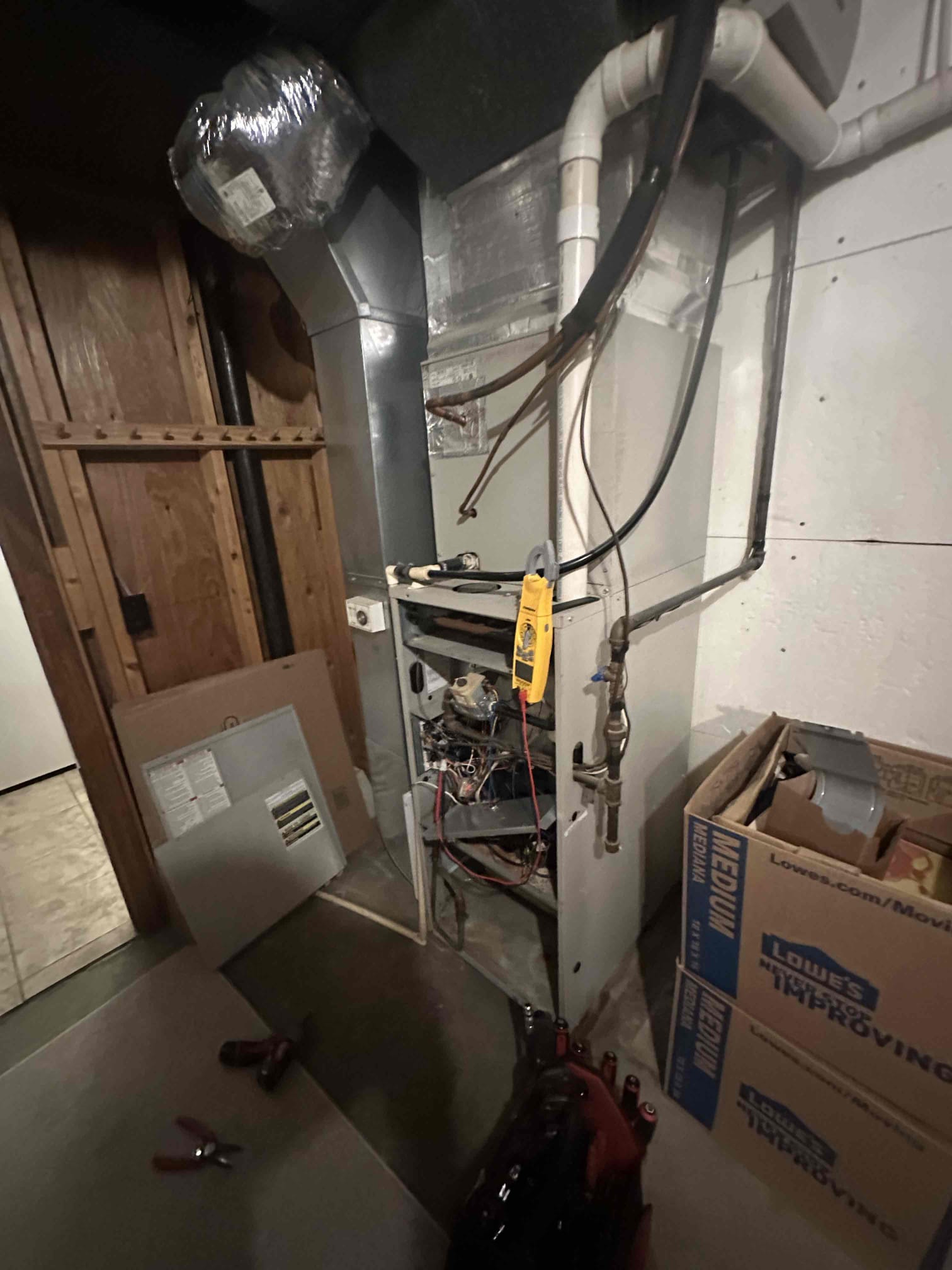 I successfully completed the installation of a new furnace system. The old unit was carefully removed, and the new furnace was installed, ensuring all connections and components were properly set up. I tested the new system to confirm it was functioning correctly and provided the client with a detailed explanation of the new system's features and maintenance tips. The job was completed efficiently, and the client is now equipped with a reliable and energy-efficient heating solution.