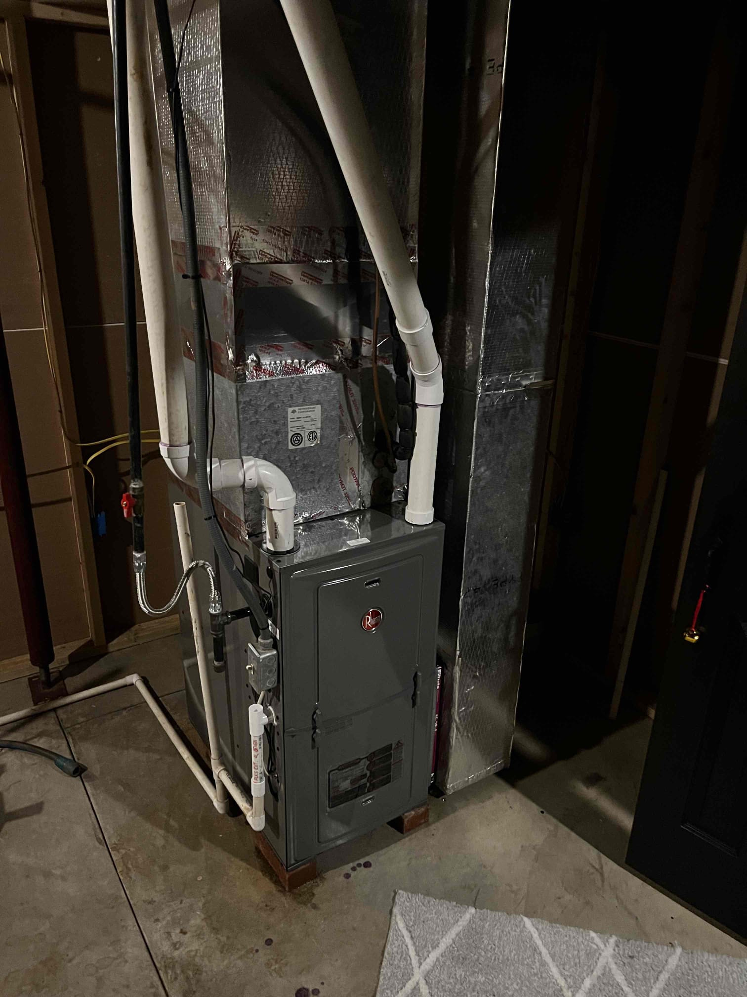 We successfully installed a high-efficiency, two-stage variable speed gas furnace, ensuring optimal performance and energy savings. The installation included a whole house humidifier for added comfort. Our team handled all parts and labor, providing a comprehensive service. The system comes with a 10-year warranty on the furnace and a 1 year labor warranty. Additionally, we included an LP kit for flexible fuel options.