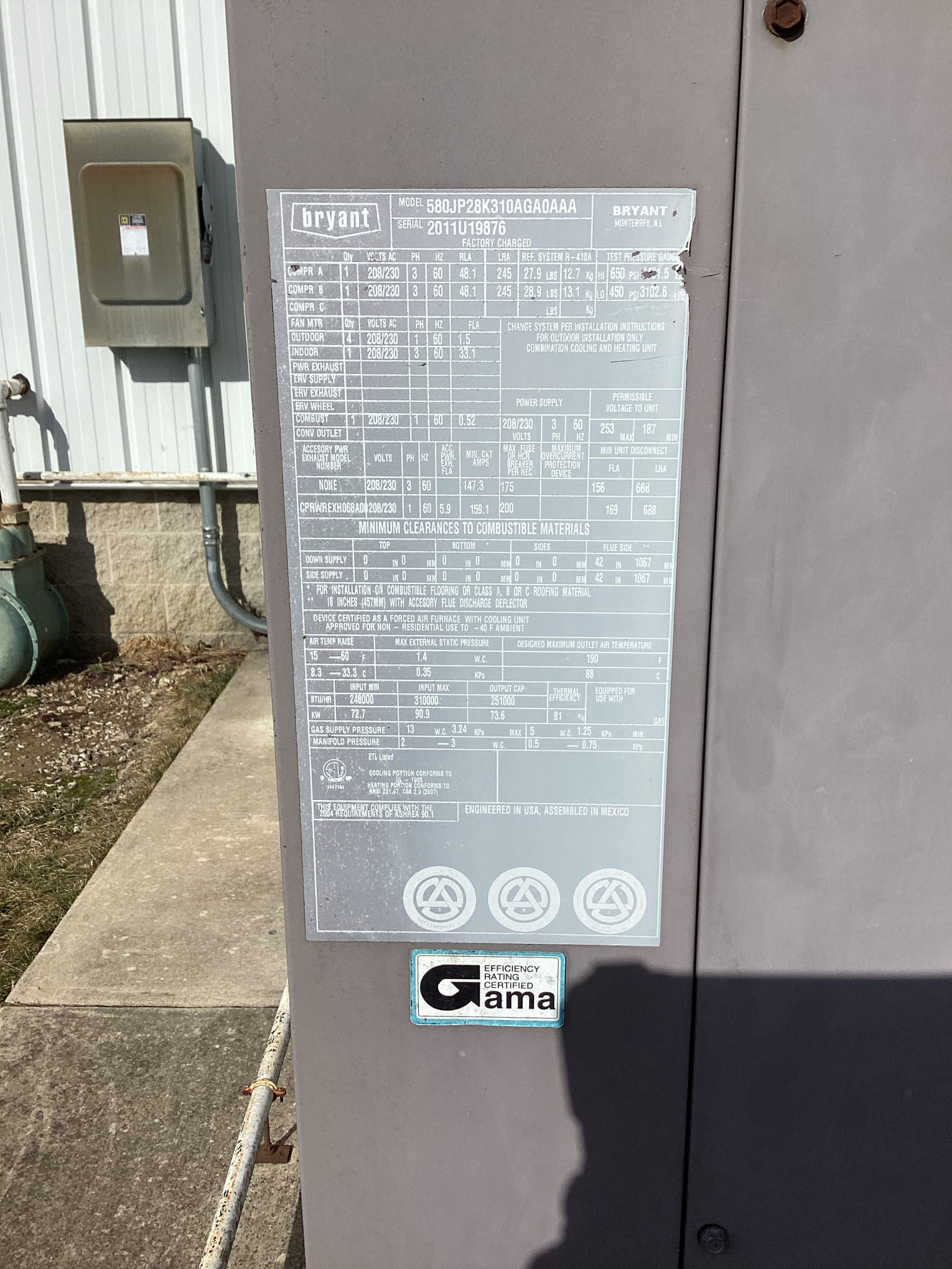 Upon inspection, the belt was found to be broken, which was promptly replaced. The new belt was installed correctly, ensuring the system operates smoothly. Additionally, I greased the bearings on the motor and blower wheel to enhance performance and reduce friction. This maintenance work ensures the system runs efficiently and quietly. The equipment is now fully functional, and I verified its performance to confirm everything is operating as intended.