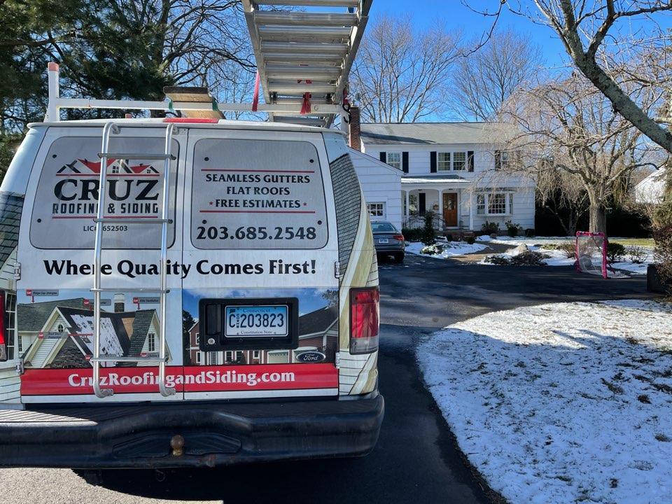 Fairfield, CT - Full roof replacement with new certainteed shingles. Free estimates. Fairfield, CT - Full roof replacement with new certainteed shingles. Free estimates.