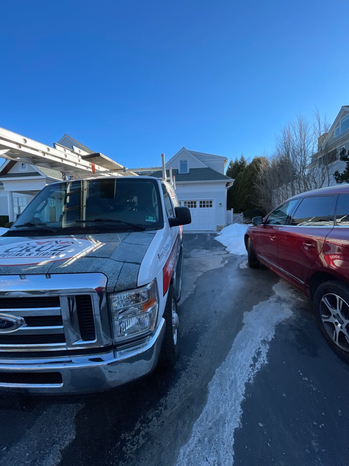 Westport, CT - Roof replacement with new half round gutters. Free estimates. Westport, CT - Roof replacement with new half round gutters. Free estimates.