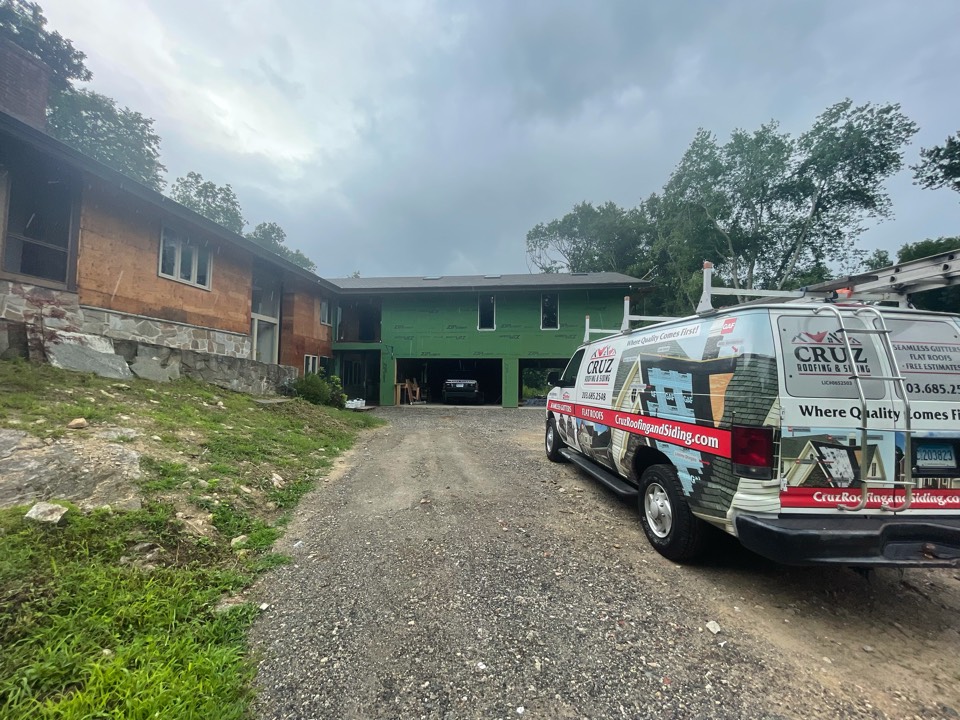 Westport, CT - Boral siding installation on this beautiful home in Westport CT. Westport, CT - Boral siding installation on this beautiful home in Westport CT.