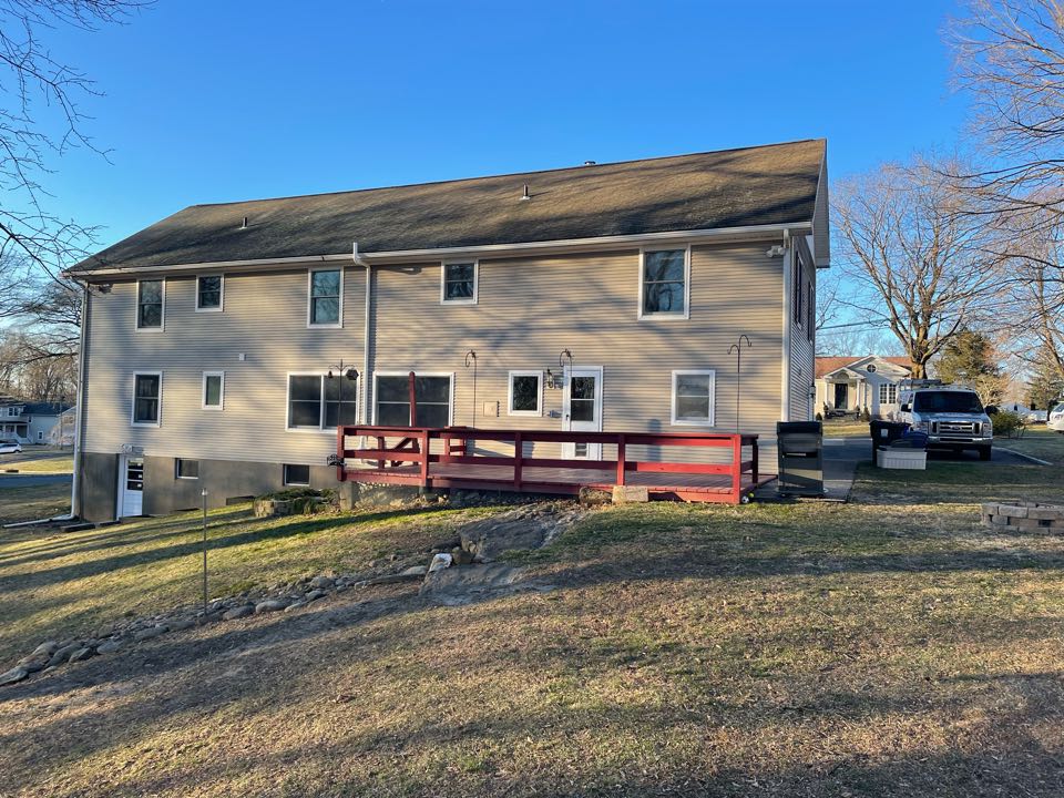 Fairfield, CT - Roof replacement in Fairfield Connecticut, we will be installing a new Owens corning Total roof protection system in color teak. Fairfield, CT - Roof replacement in Fairfield Connecticut, we will be installing a new Owens corning Total roof protection system in color teak.