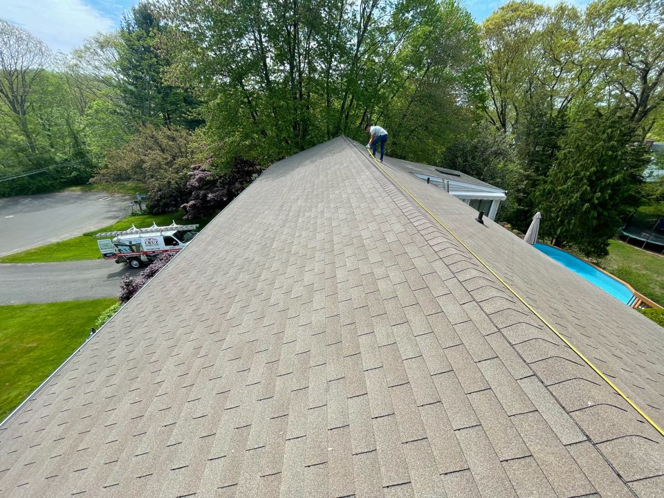 Fairfield, CT - Roof Replacement in Fairfield Connecticut. Owens corning Total roof protection system will be installed. Fairfield, CT - Roof Replacement in Fairfield Connecticut. Owens corning Total roof protection system will be installed.