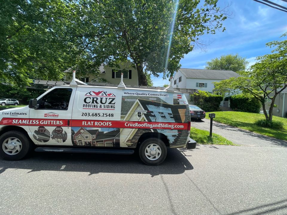 Greenwich, CT - Roof replacement in Riverside Connecticut, we will be installing a new GAF timberline HDZ roof system in color charcoal. Greenwich, CT - Roof replacement in Riverside Connecticut, we will be installing a new GAF timberline HDZ roof system in color charcoal.