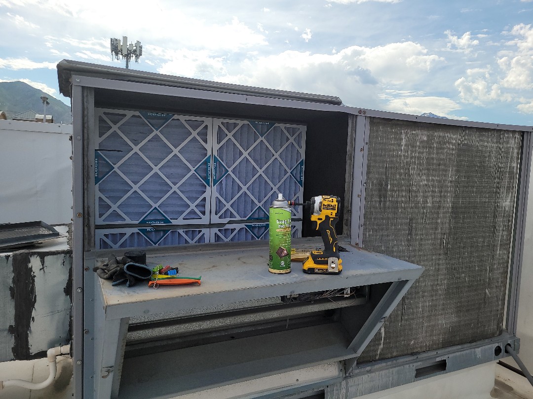 Commercial condenser repair and replace air filter along with condenser motor replacement in Salt Lake Ciy.