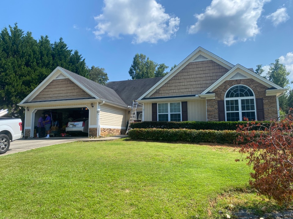 Dallas, GA - We are out knocking doors and telling homeowners how they could get a brand new roof due to weather damage! Georgia has had significant storms over the last 6-8 months and these storms may have caused damage you can’t see from the ground. Give us a call and we will give you a free inspection! We will even work with your insurance company to make it as easy as picking out a shingle color for you! Dallas, GA - We are out knocking doors and telling homeowners how they could get a brand new roof due to weather damage! Georgia has had significant storms over the last 6-8 months and these storms may have caused damage you can’t see from the ground. Give us a call and we will give you a free inspection! We will even work with your insurance company to make it as easy as picking out a shingle color for you!