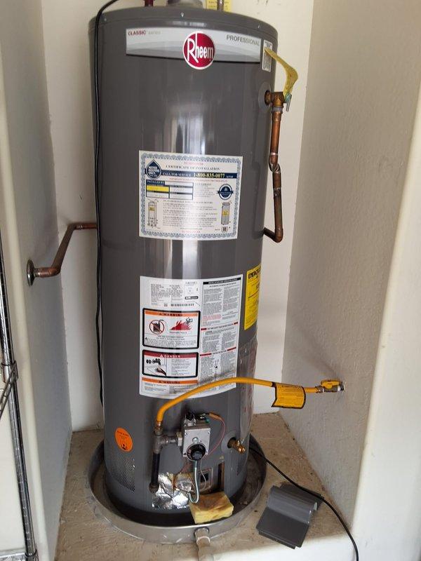 Responded to no hot water complaint on Rheem 50-gallon natural gas water heater, Model PROG50, Serial M072124307. Upon inspection, discovered circulation pump was unplugged from power source. Plugged in circulation pump and restored power to unit, resolving the no hot water condition and completing warranty repair.