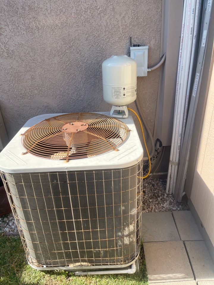 AC repair and refrigerant charge in Buena Park