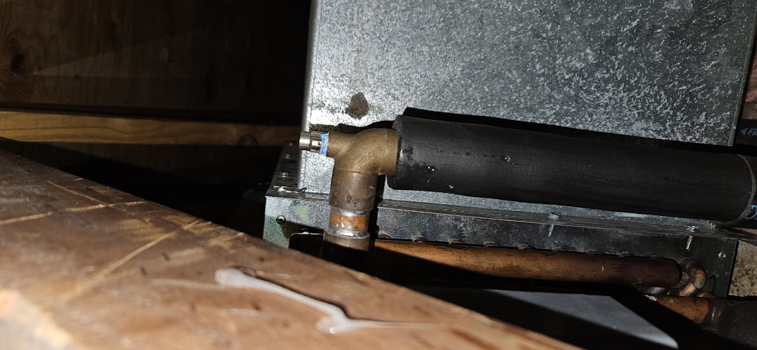 Levittown, PA - Replaced Honeywell powerhead on weil mclain oil fired boiler in levittown. Also bled air from hydronic coil