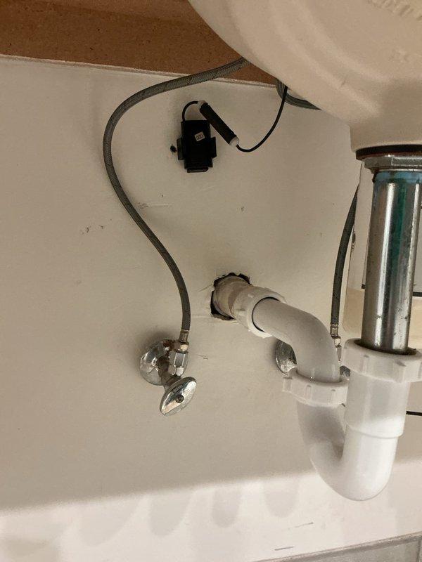 Replaced battery in electronic lavatory faucet to restore automatic sensor operation. Verified proper water flow and sensor functionality upon completion, with fixture now operating as designed. Replaced battery in electronic lavatory faucet to restore automatic sensor operation. Verified proper water flow and sensor functionality upon completion, with fixture now operating as designed.