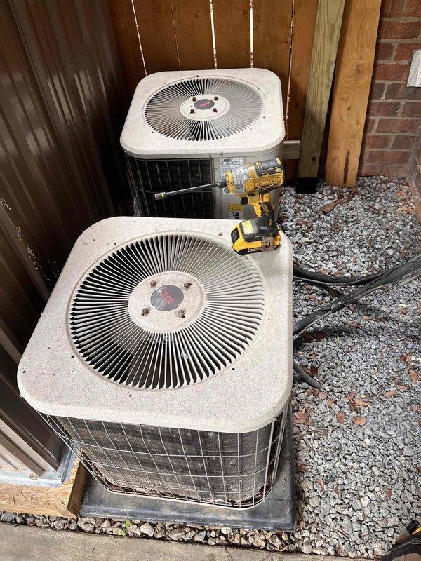 Completed complimentary tune-up service on dual HVAC system. Performed preventive maintenance on both outdoor condensing units, including inspection of compressor operation, refrigerant levels, electrical connections, and fan motor performance to ensure optimal system efficiency and reliability.