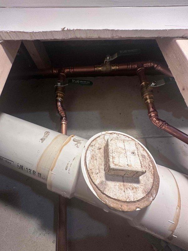 Completed installation of new Rheem residential water heater with proper copper piping connections for hot and cold water lines. Installed HALO water treatment system integrated with main plumbing infrastructure, including necessary pipe fittings and connections to ensure optimal water quality throughout the residence. All components were professionally mounted, secured to wall studs, and tested for proper operation and leak-free performance. Completed installation of new Rheem residential water heater with proper copper piping connections for hot and cold water lines. Installed HALO water treatment system integrated with main plumbing infrastructure, including necessary pipe fittings and connections to ensure optimal water quality throughout the residence. All components were professionally mounted, secured to wall studs, and tested for proper operation and leak-free performance.
