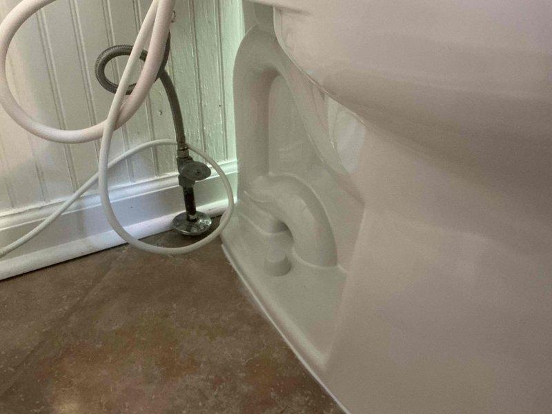 Completed installation of toilet with integrated bidet system, including final connections of water supply lines and drainage. Verified proper operation of electronic bidet controls and ensured all plumbing connections were secure and leak-free. Completed installation of toilet with integrated bidet system, including final connections of water supply lines and drainage. Verified proper operation of electronic bidet controls and ensured all plumbing connections were secure and leak-free.