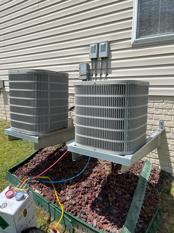 A family on Dorsey Lane Upper Marlboro 20772 called our office and said they had an older ac unit that uses R22 Freon. Our office manager told them “No Problem, we carry the Freon needed for all ac systems new and old.”We added the R22 Freon and a chemical sealant to help stop or slow down the Freon leak. There upstairs unit is cooling great again.