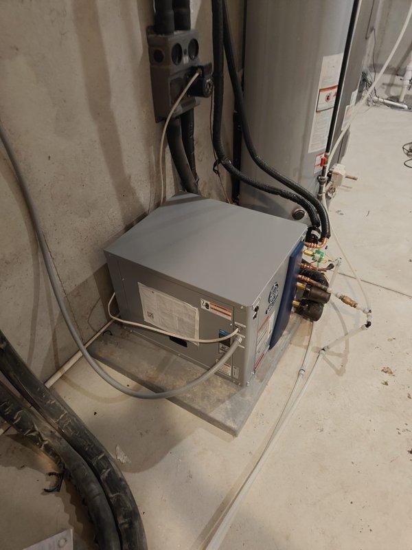 Successfully replaced upstairs Water Furnace split system under warranty. Performed line-set flush with nitrogen purge and installed new liquid line solenoid valve and filter drier. Removed old system for return to manufacturer for warranty processing.